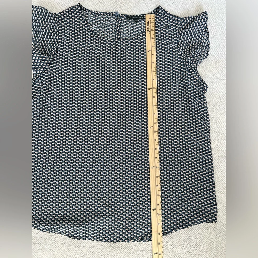 ADRIANNA PAPELL  Ruffled Sleeves Women’s Top/Blouse Grey and Tan Size: Large - Picture 14 of 16